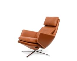 Шкіряне крісло Modern Props